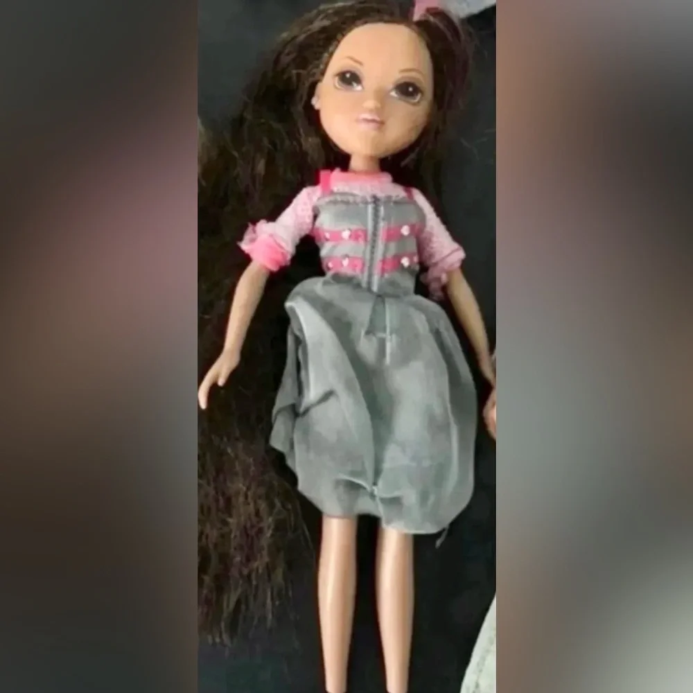 Bratz dolls 2 Moxie girlz Avery/Sophina & Cricket horse riding club sounds/walks